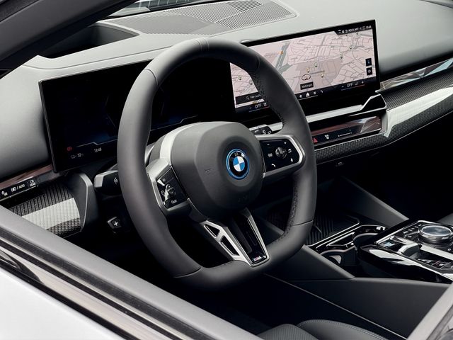 Foto Nummer 7: BMW i5