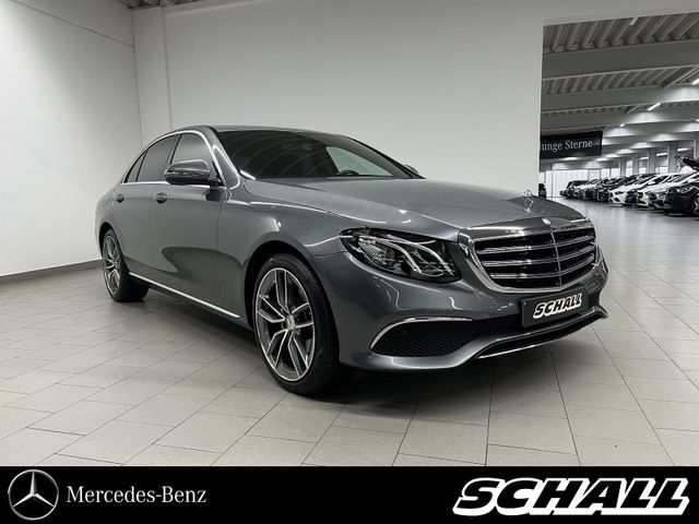 Mercedes-Benz E 200 d AVANTG.INT+LED+NAVI+KAMERA+SHZG+AMBIENTE