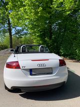 Audi TT-Roadster 2.0 TFSI S tronic - Scheckheft - Audi aus 2007: Cabrio