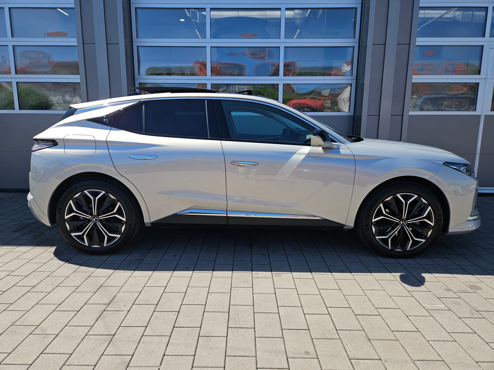 DS Automobiles DS4 Étoile Alcantara PT130 EAT8 Pano-Dach*HUD*LE