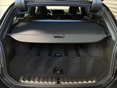 Fahrzeugabbildung BMW 320i Touring M Sport -AHK/Pano/HeadUp/Innovation