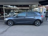 Hyundai i30 Premium Aut. * LED * NAVI * CAM * Leder * - Hyundai Gebrauchtwagen in Bielefeld