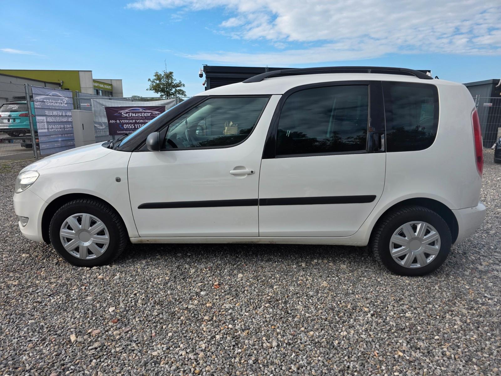 Skoda Roomster 2013 — photo 7
