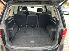 Touran IQ.DRIVE 7 Sitze Sitzh. Navi