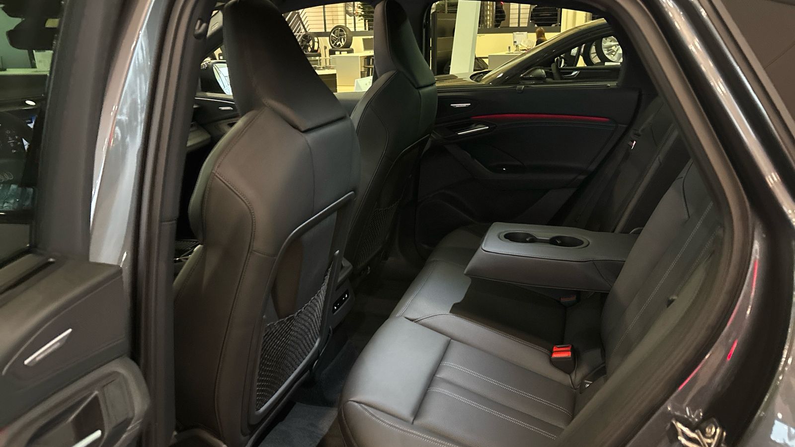 Audi Q6 e-tron - Bild 11