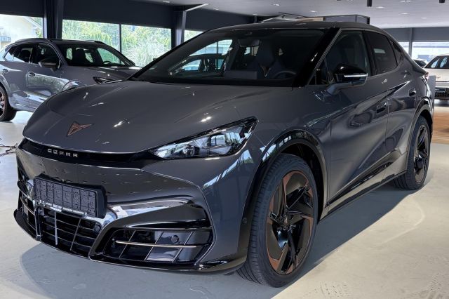 Cupra Tavascan Klima Einparkhilfe Kurvenlicht