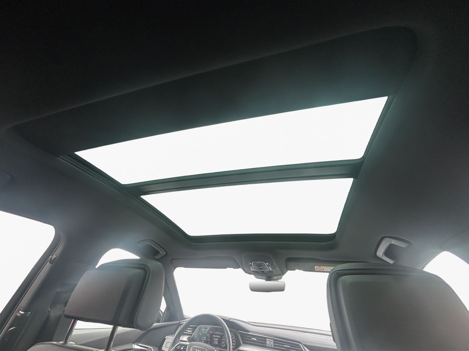 Audi Q8 e-tron - Bild 11