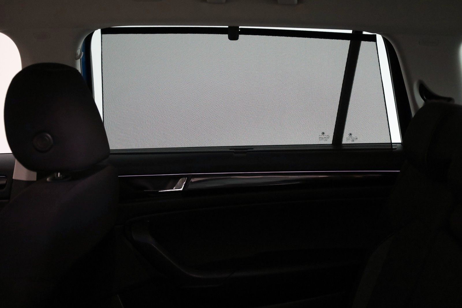 Fahrzeugabbildung SKODA Kodiaq Drive 125 4x4 7 Si,Navi,LED,ACC,AHK,SR+WR