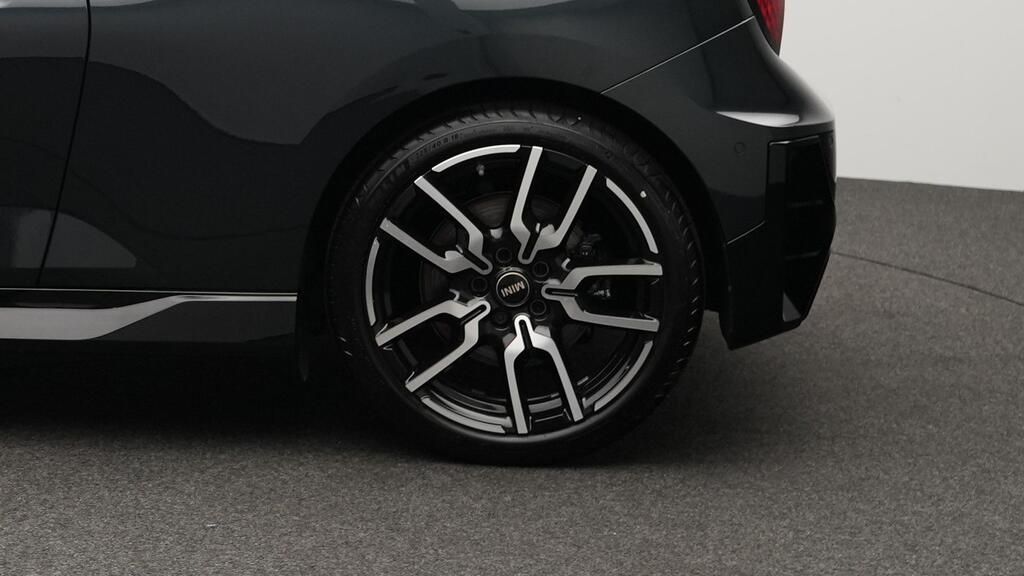 MINI Cooper SE - Bild 16