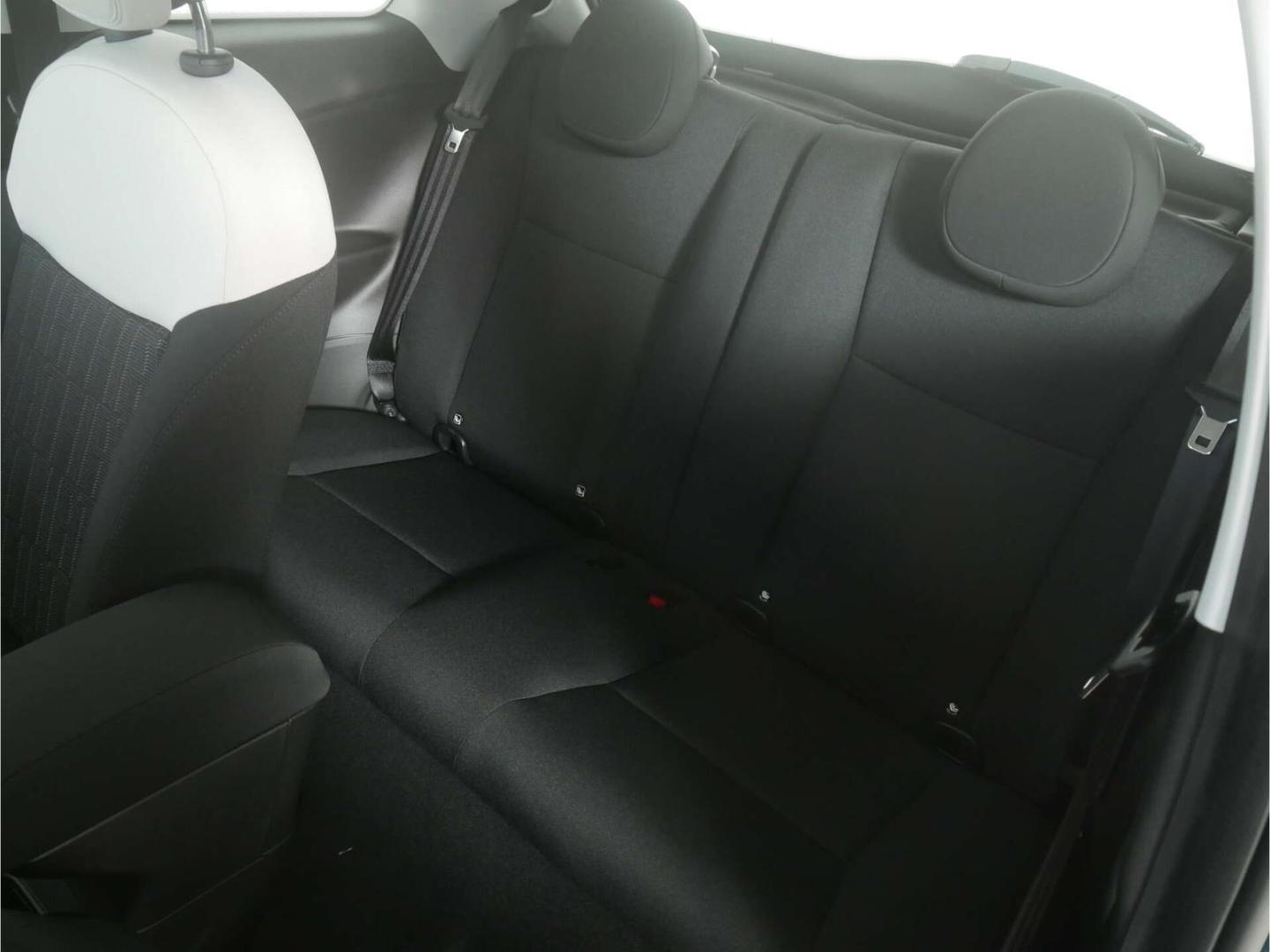 Fiat 500 Hybrid 1.0 GSE Icon, миниатюра 13