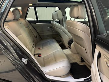 BMW 520 - 11