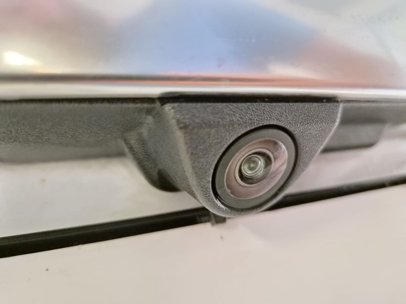 Fahrzeugabbildung Ford S-MAX Titanium / 1. HAND / NAVI / AHK /