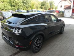 FORD Mustang Mach-E*AWD*360° Kamera*