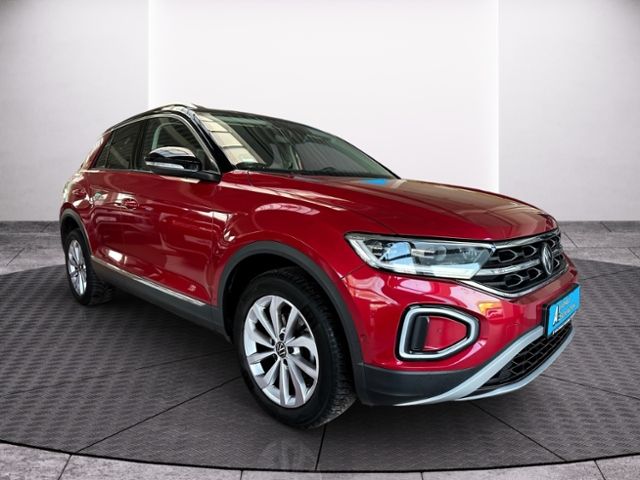 Fahrzeugabbildung Volkswagen T-ROC Style 1.5 TSI DSG LED PLUS FAHRSCHULPEDALE