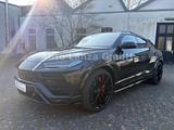 Lamborghini Urus 4.0 V8 Autom. Keyvany  Styling/Carbon Paket - schwarze Lamborghini Urus