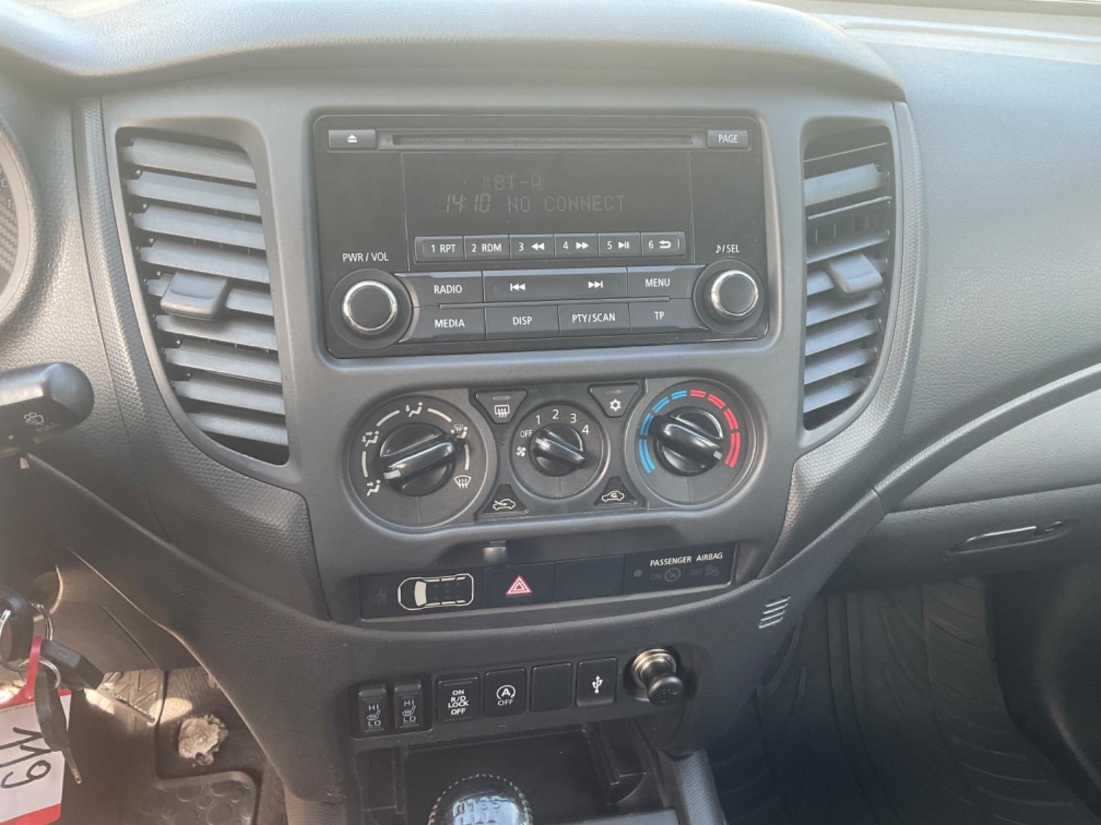 Mitsubishi L200 Basis Doppelkabine 4WD TÜV 03.2028 1HAND