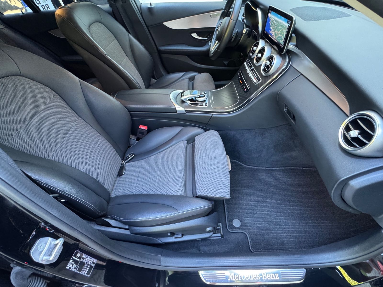 Mercedes-Benz C 220 d T 4Matic Avantgarde 194PS/MultiBeam/Navi foto 18