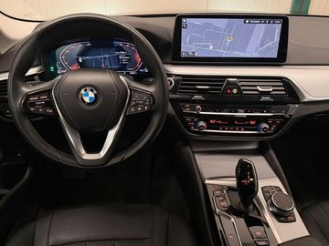 BMW 520 - 10