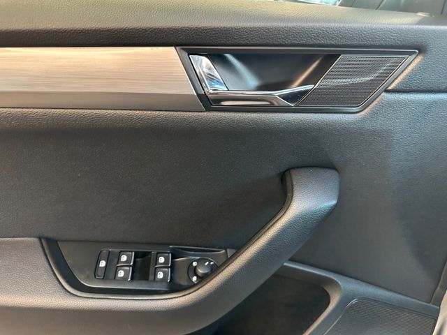 MYAUTOCENTER – Gebraucht- und Jahreswagen mit Werkstattservice in Pfaffenhofen Skoda Superb Combi Style *Bi Xenon*Klima*ACC*
