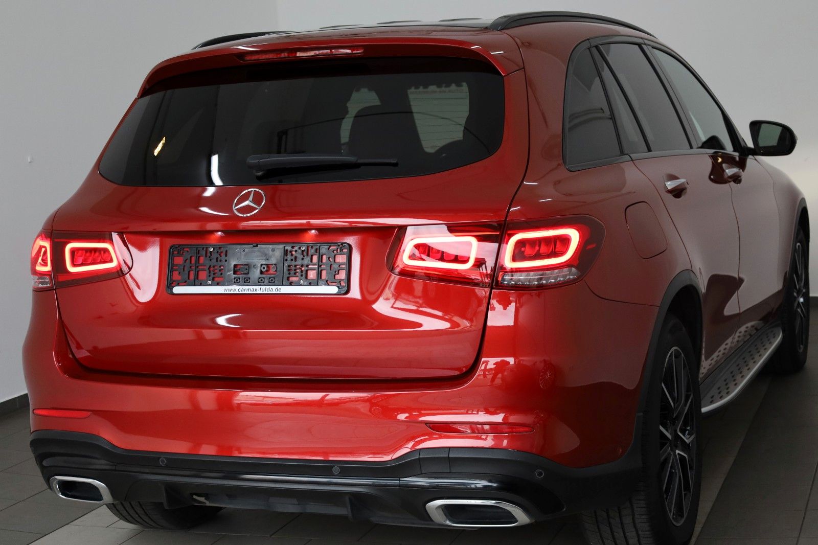 Fahrzeugabbildung Mercedes-Benz GLC 300d 4M AMG Line TLeder,Navi,LED,Panorama,SH