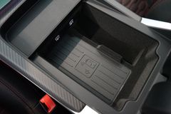 AUDI RSQ8 performance | RS-Dynamik+ | Pano | 305 km/h AUDI RSQ8 performance | RS-Dynamik+ | Pano | 305 km/h