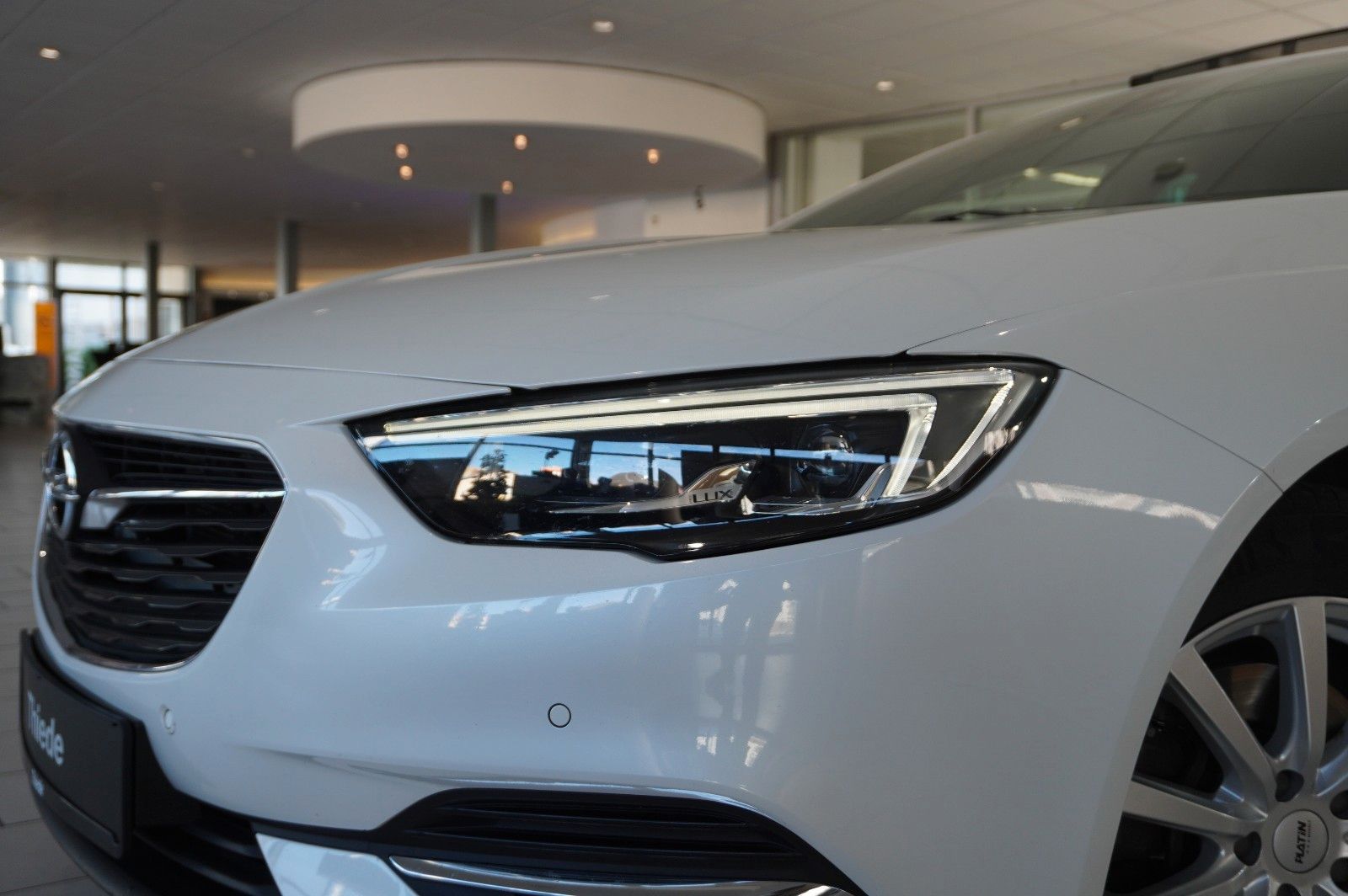 Fahrzeugabbildung Opel Insignia B GS 2.0D INNOV. NAVI/KAMERA/PANO./AHK