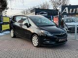 Opel Zafira C Business Innovation 1.4*Navi*Shz*7Sitze - Opel Zafira Gebrauchtwagen in Berlin