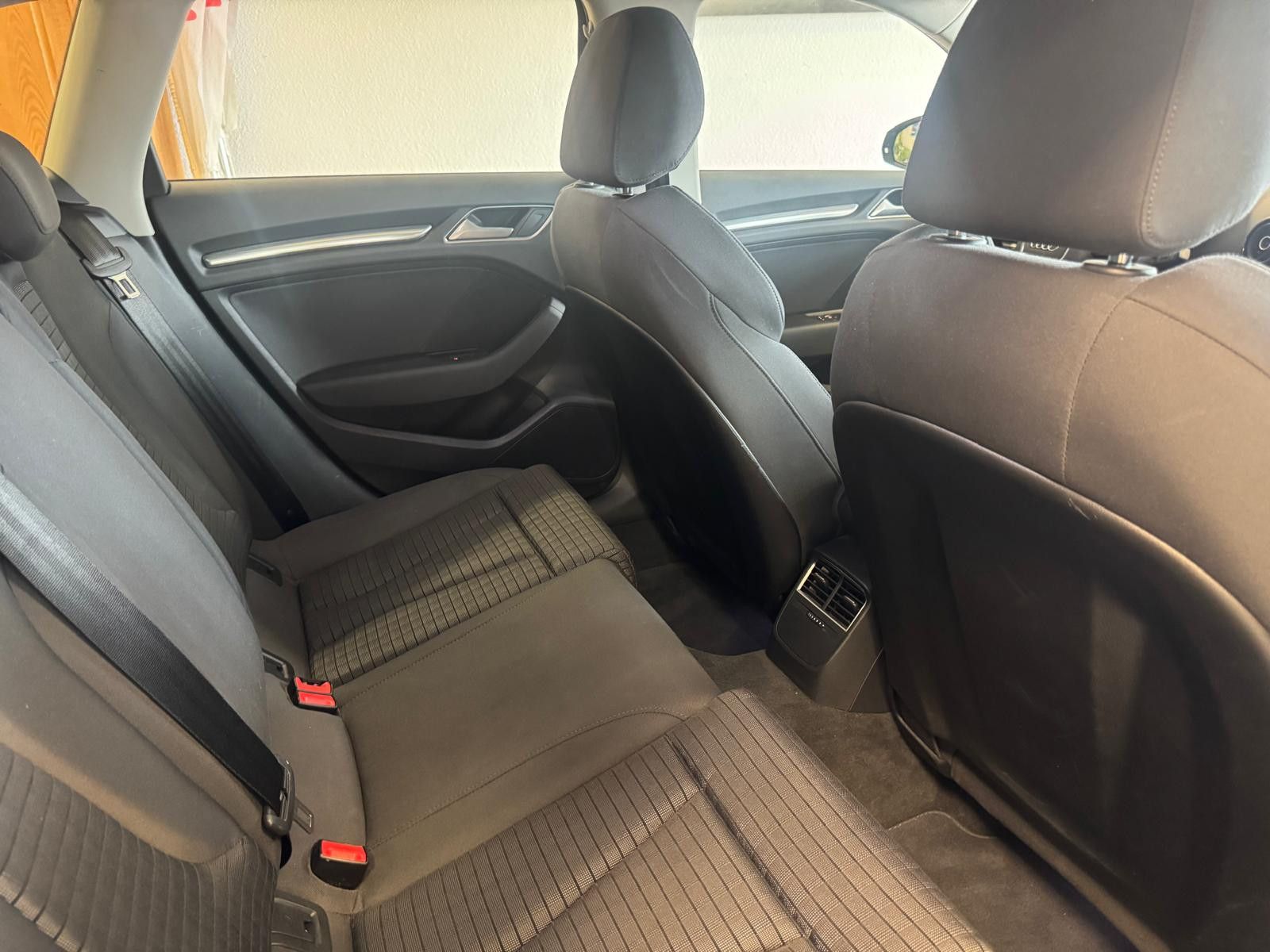 Fahrzeugabbildung Audi A3 Sportback/ SOUND/NAVI/KLIMA/GARANTIE