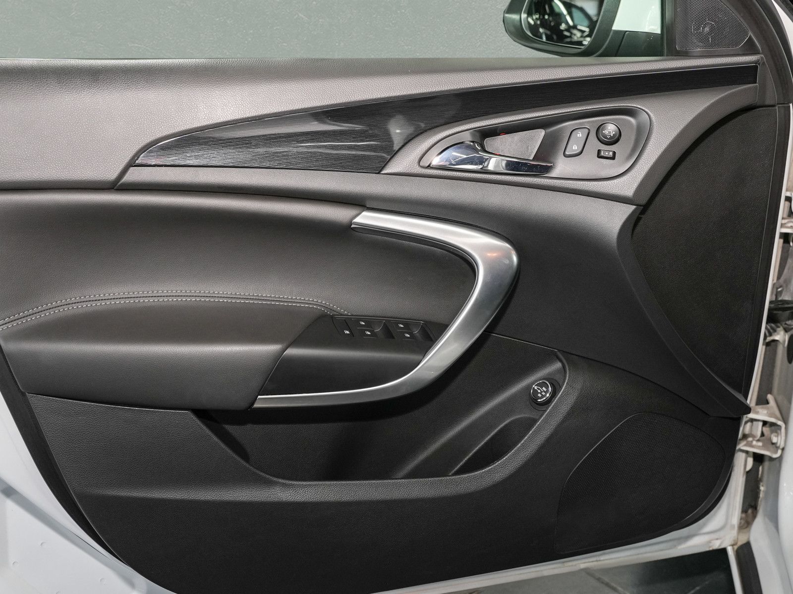 Fahrzeugabbildung Opel Insignia Business Innovation - OPC-Line|20 Zoll