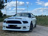 Ford Mustang V6 5 Liter - Ford Mustang: V