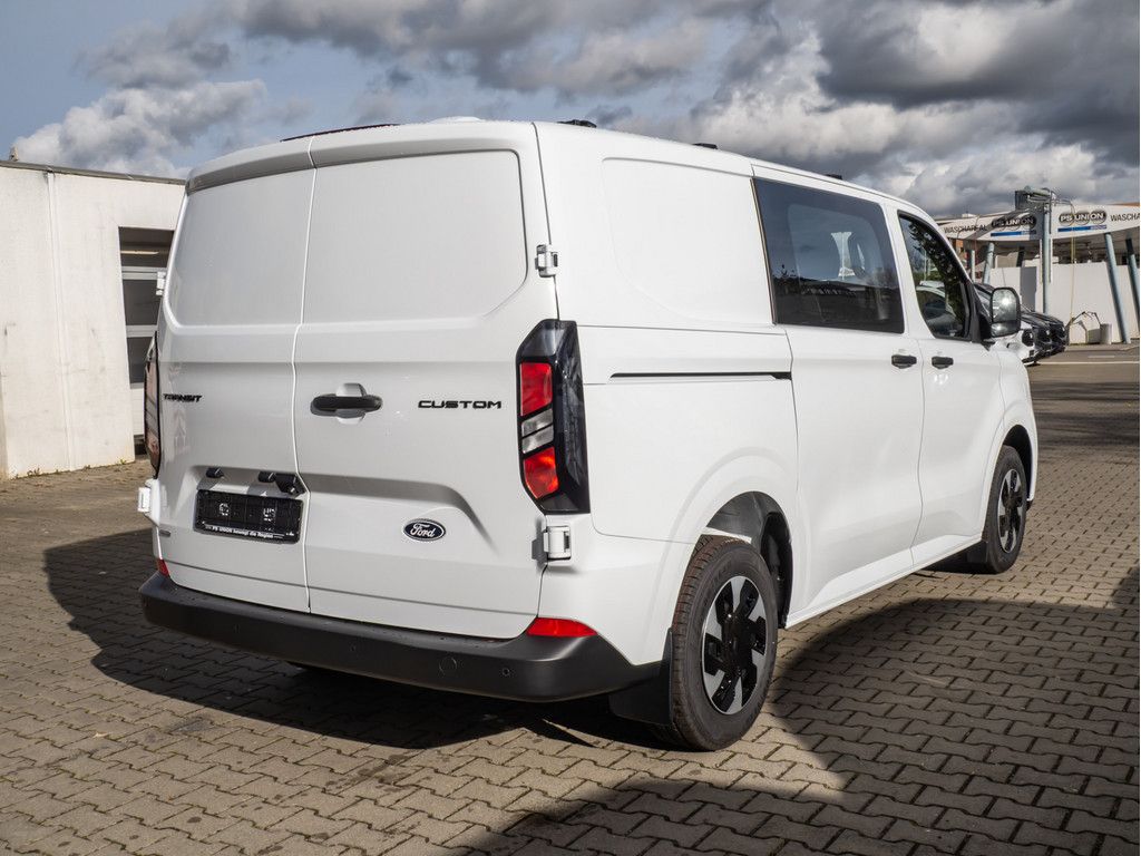 Ford Transit Custom PHEV 320 L1 Trend KAMERA NAVI ACC imagem 3