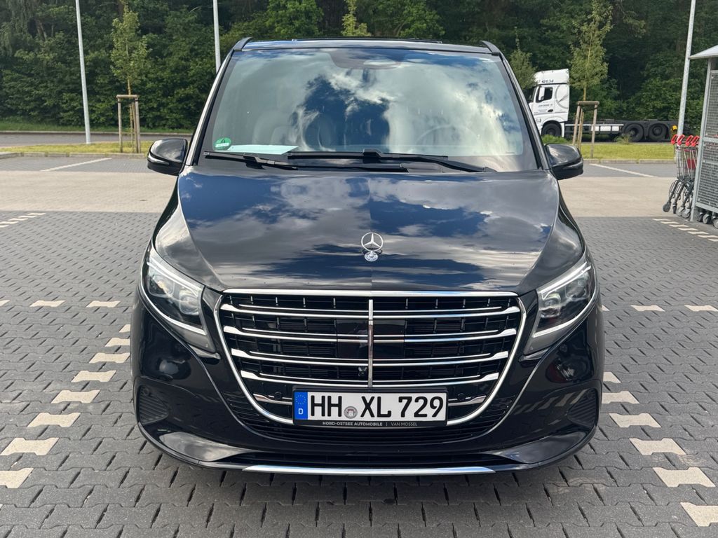 2025 Mercedes-Benz V 250