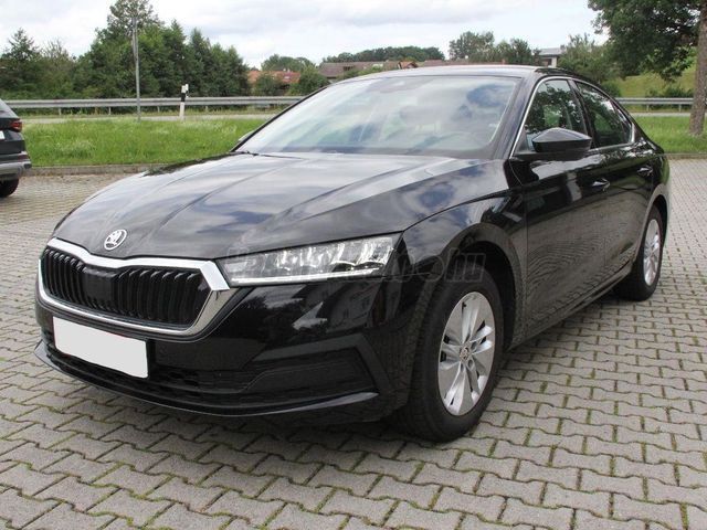 Skoda Octavia 1.5 eTSI DSG Ambition SHZ 2PDC LED App