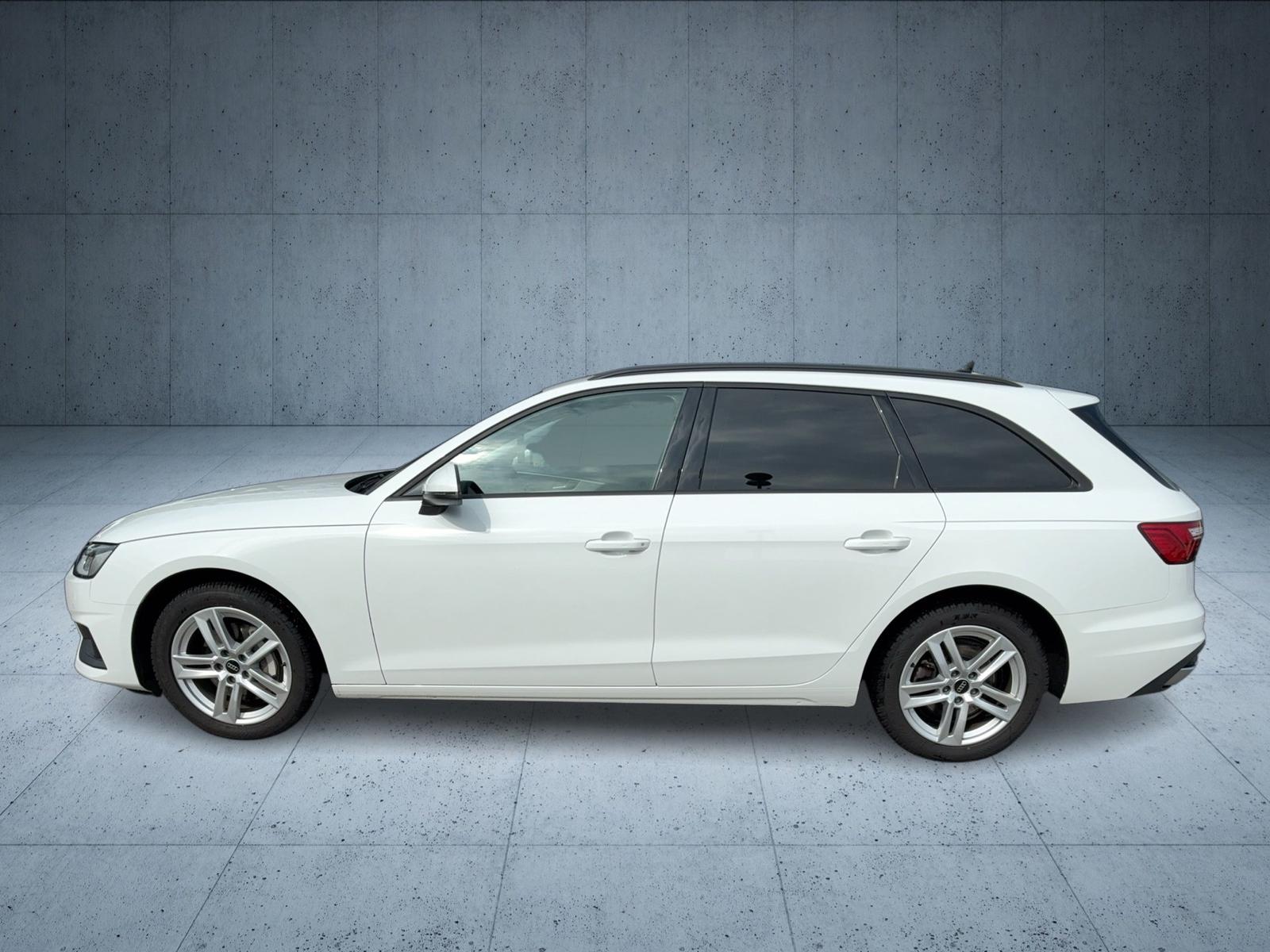 Audi A4 Avant 40 TFSI S tr. FLA Cam Navi PDC plus SHZ