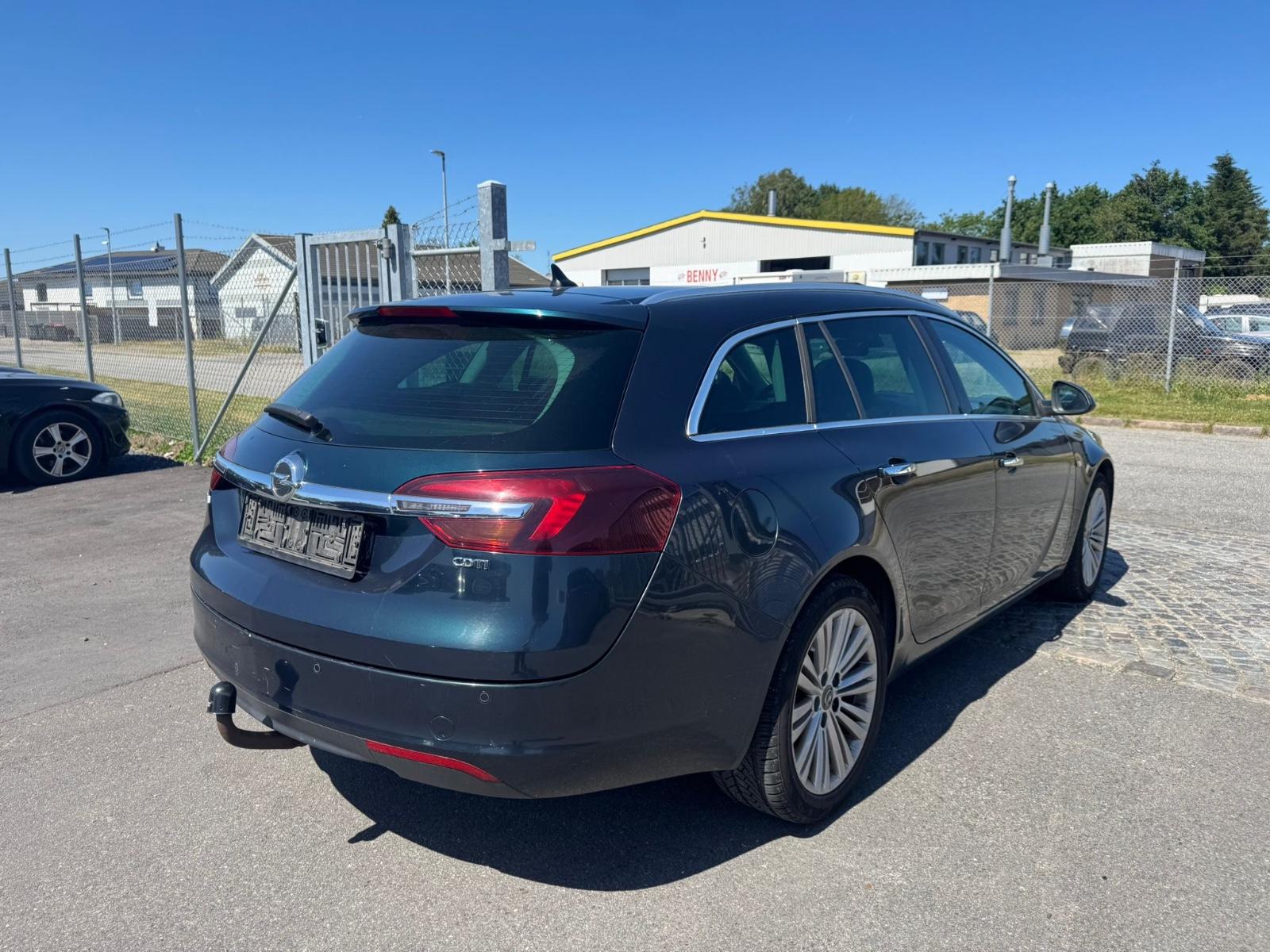 Opel Insignia 2015 — engine 1.956 cm³, 163 HP (120kW)