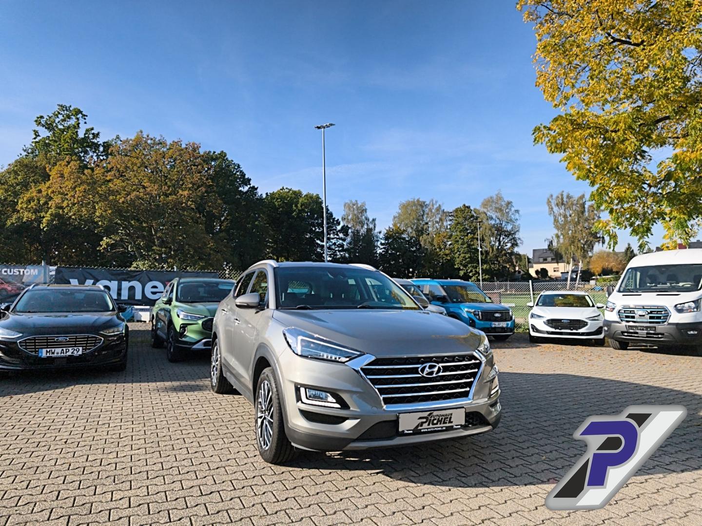 Hyundai Tucson Style 4WD NAVI+FAHRERASSISTENZ-PAKET AHK 