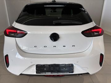 Fotografie 9 des Opel Corsa 1.2 Direct Injection Turbo GS