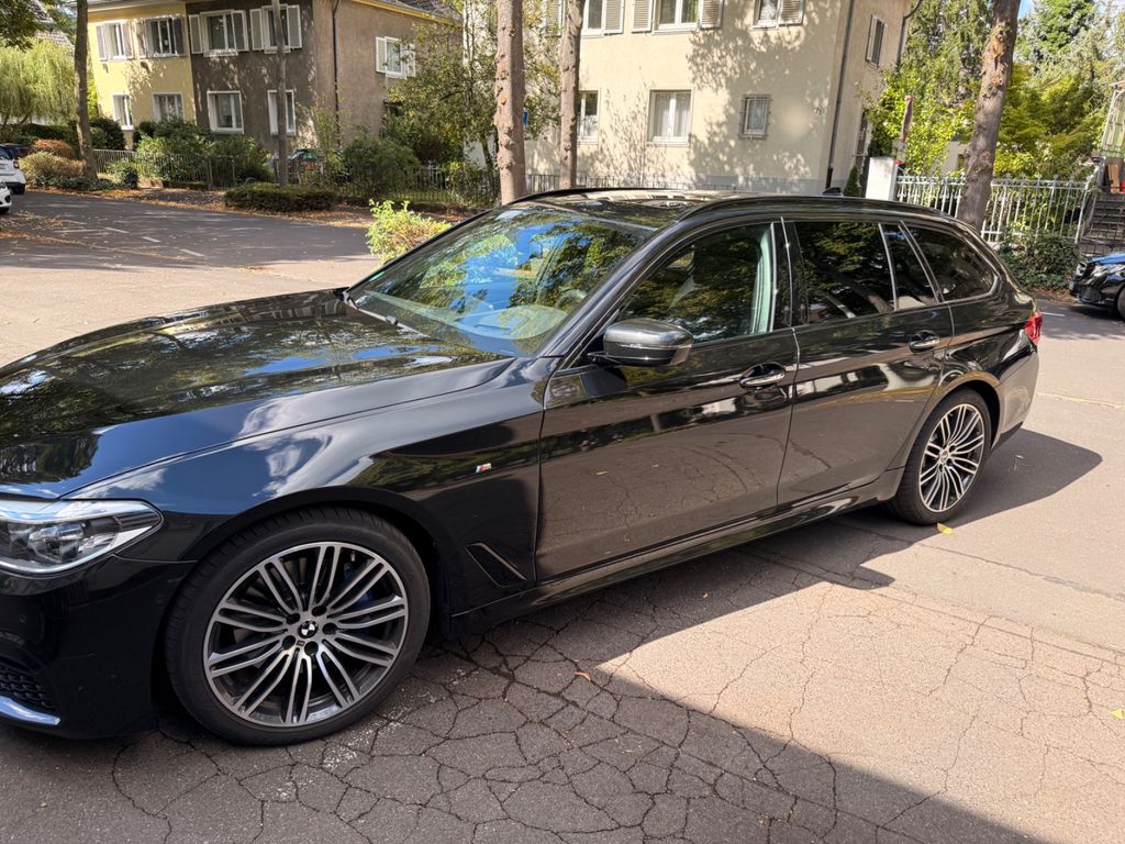 Image of BMW 530