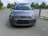 Fiat 500e Cabrio 42 kWh - - mit Elektro-Antrieb: Cabrio
