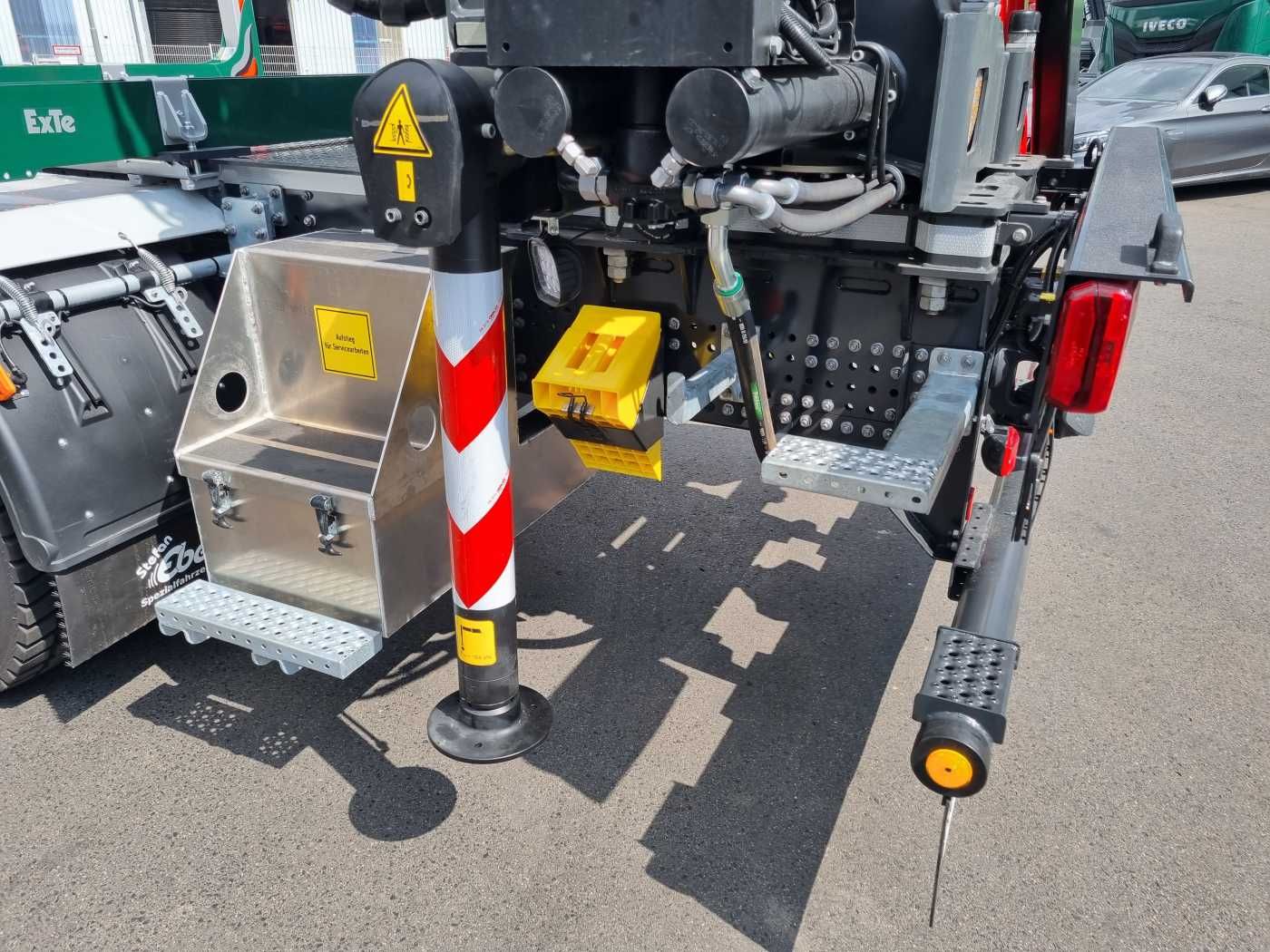 Fahrzeugabbildung Iveco X-WAY AS300X57ZP ON+ 6x4 Palfinger Epsilon M12 Z