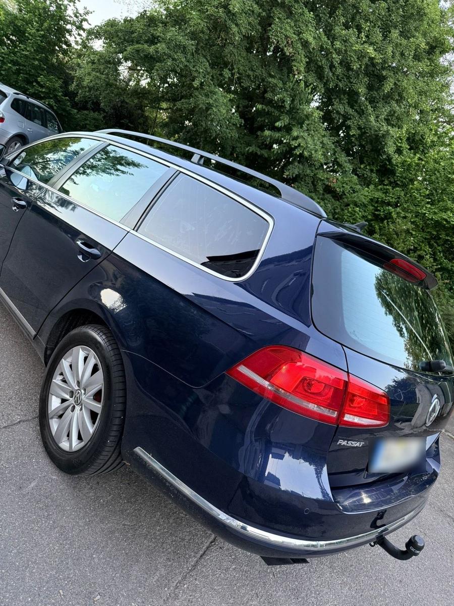 Volkswagen Passat 2011 — photo 5