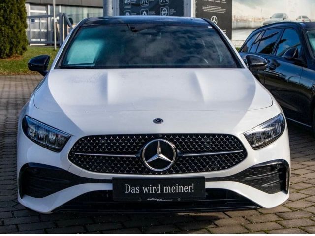 Mercedes-Benz Mercedes-benz A 200Benz Automatic Premium Amg Ni