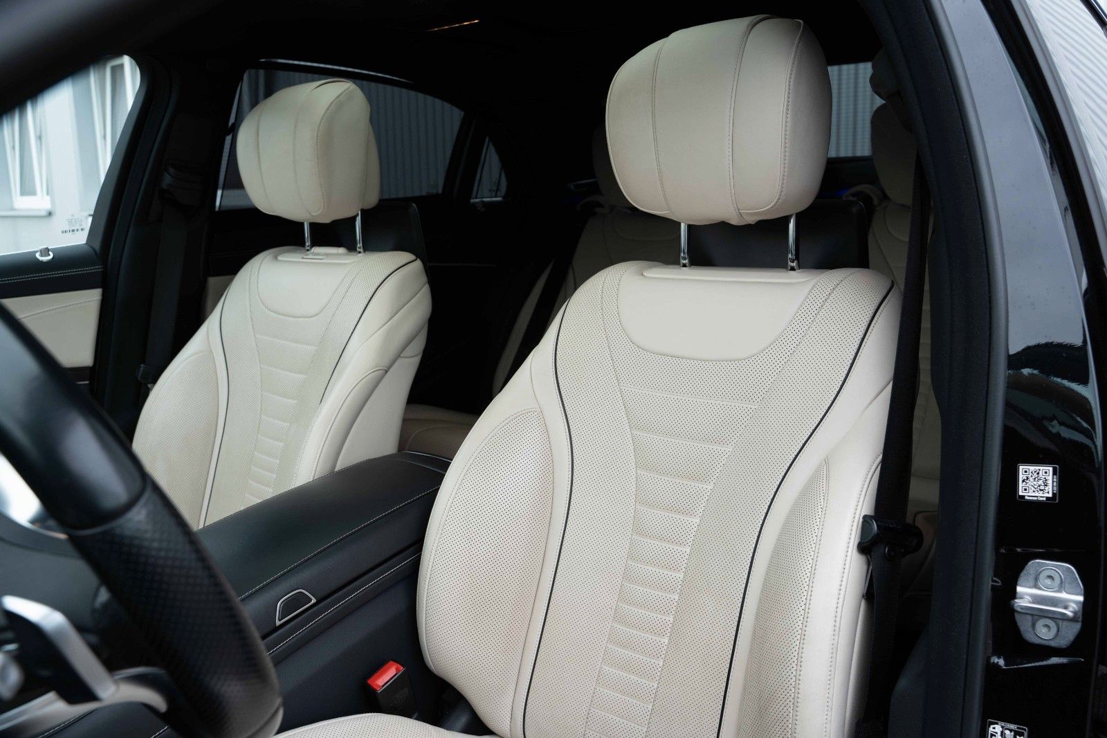 Fahrzeugabbildung Mercedes-Benz S 400D L 4M LANG AMG PANO BURM CHAUF FOND  MEMO