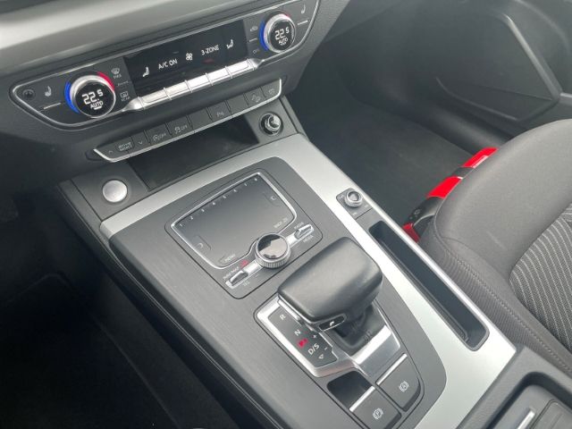Fahrzeugabbildung Audi Q5 40 2.0 TDI quattro Autom. Navi, Sitzheizung