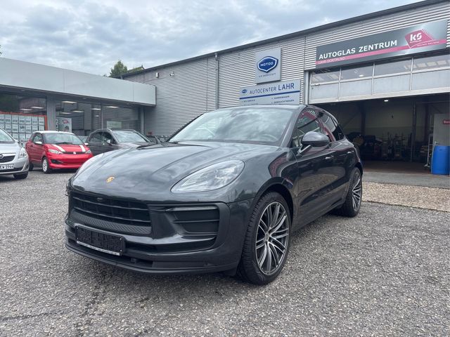 PORSCHE Macan 2.0T