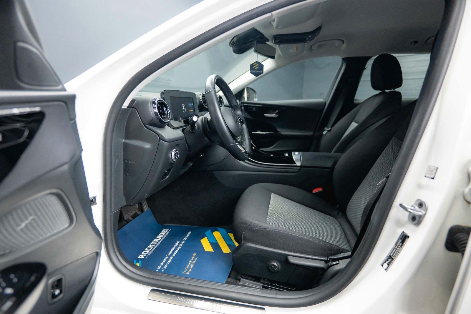 Fahrzeugabbildung Mercedes-Benz C 200d T-Modell Avantgarde Sport *LED*Widescreen