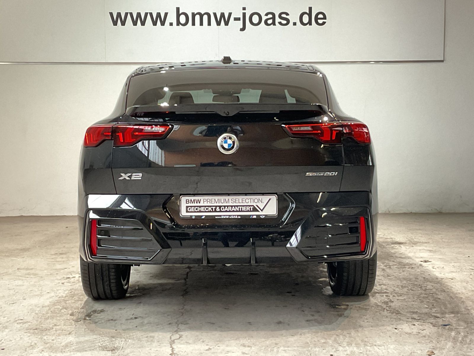 Fahrzeugabbildung BMW X2 sDrive20i M Sportpaket Aktivsitz 19 M LMR