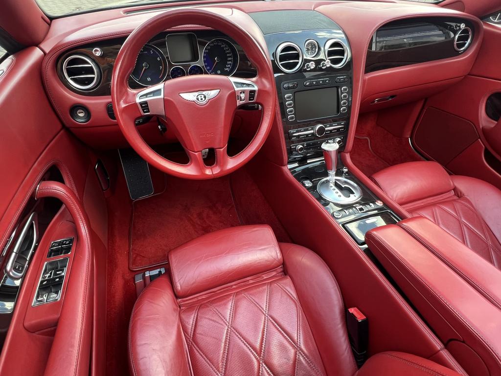 Bentley Continental GTC