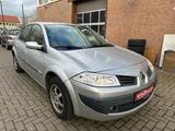 Renault Megane II Classic Lim. Avantage 1,6,111PS - Renault Megane Avantage mit Benzin-Antrieb