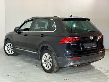 Volkswagen Tiguan - 11